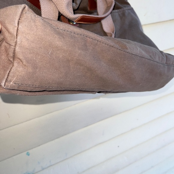 ANDREW MARC Fairfield Canvas & Leather Brief Messenger Bag - Picture 9 of 11